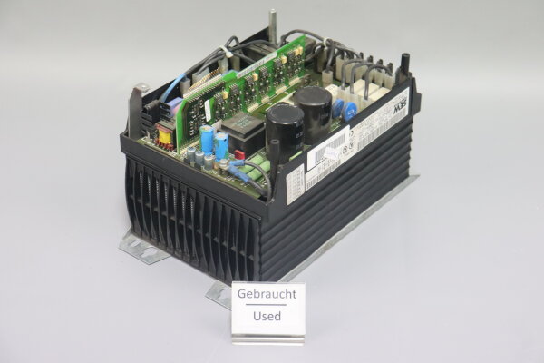 SEW Eurodrive MOVITRAC 31C055-503-4-00 Umrichter used defect