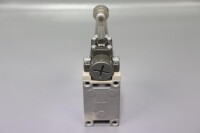 Omron WLCA2-2N Endschalter Type 3  WLCA22N 2A 250VAC Unused OVP