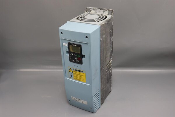 Vacon NXL00165C2H1SSS0000 Frequency Converter 500V 16A NXL00005V264 used