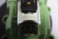 Rexroth 4WEH 32 C61/6AG24NS2Z4 Schieberventil + 4WE 6 D62/EG24N9K4 Unused
