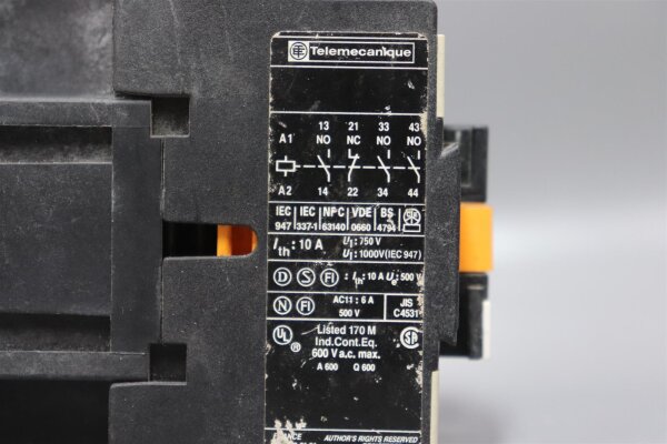 Telemecanique CA2 DN31 Motorschutzschalter 31E 220V inkl.MwSt 