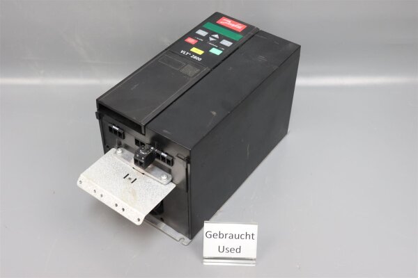 Danfoss VLT2855-P-T4-B20-SB-R1-DB-F12-A00C1 Frequenzumrichter used