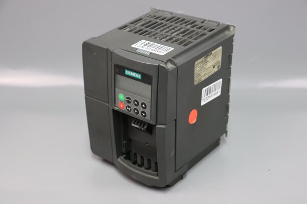 Siemens 6SE 6420-2AD23-0BA0 Micromaster 420 6SE6420-2AD23-0BA0 Defect