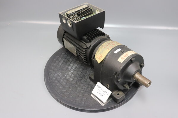 SEW Eurodrive R40 DT80N4MM07 0,75 kW  1400/99 r/min i= 14.08 Getriebemotor used