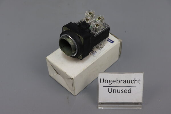 Telemecanique ZB2 MW102 ZB2MW102 032792 HIlfsschalter unused OVP