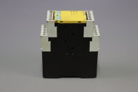 Siemens SIRIUS 3TK2825-1AL20 E03 Sicherheitschaltger&auml;t Used