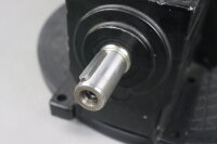 Lenze E82MV152A4B001 + MDXMA1M 090-12 Motor + GTS05-2EVBR090-12 002 F Unused