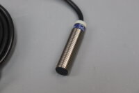 Telemecanique XS512B1DAL2 Induktiver N&auml;herungsschalter 12-48V Unused OVP