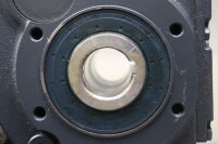 Siemens Getriebemotor 2KJ1503-5EM13-1DN1-Z KAD48-LA90SB4E-L8N 1.1kW i=24 unused