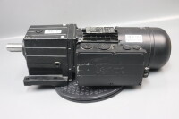 Lenze Getriebemotor GST05-2M VBR 071C32  0,37 kW Unused