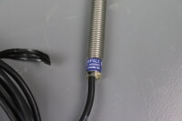 Telemecanique XS608B1PAL2 Induktiver N&auml;herungsschalter 12-48V Unused OVP