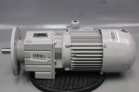 Lenze Getriebemotor GST04-2 B VCK 0711-32BR06N i=24 MDXBA2M071-32 1360 rpm Used