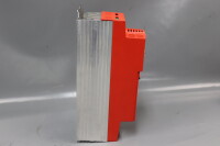 SEW Eurodrive MC07A015-5A3-4-00 Umrichter 8272506 380-500V 3,6A 1,5KW Used