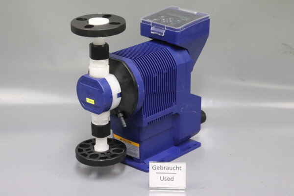 IWAKI Hi-Techno Pump IX-B030TCF-E Dosierpumpe 0,5A 100-240VAC 50/60Hz 19W Used