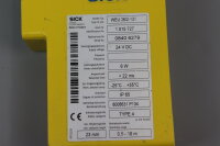 SICK WEU 26/2-131 Lichtschranke WEU26/2-131 Type:4 24VDC 6W 22ms &Oslash;23mm Used
