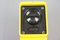 SICK WEU 26-720 Lichtschranke WEU26-720 110/120V 7VA 48/62Hz 20ms Ø31mm Used