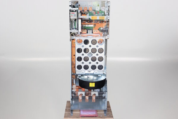Siemens 6SE7033-7EG60-Z Frequenzumrichter E-Stand:H Z:G97 K02 K11 500Hz Used