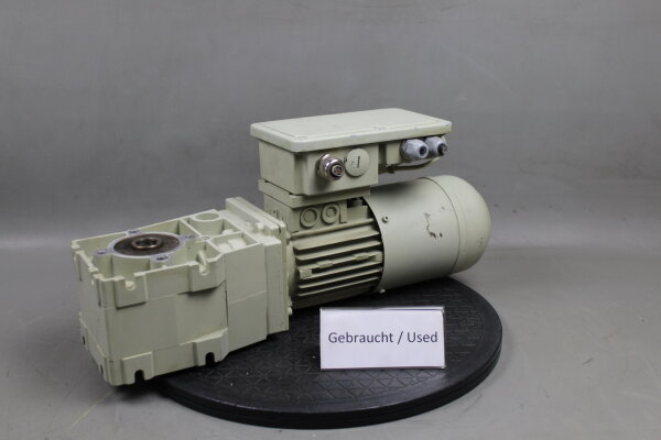 Lenze Getriebemotor MDXMA2M063-32 + GKR04-2M U i=22,489 1365/rpm Used