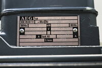 LEYBOLD D40B Vakuumpumpe 40m^3/h mit AEG Elektromotor AM 60 LX4 Used