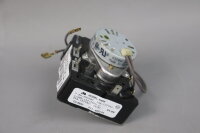 MTS Inc. M406 Tu-5843 Timer + M006 203-65800-02-J 3W 230VAC Used
