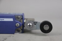Telemecanique ZCP21 Limit Switch with ZCY18 Unsued