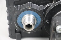 B&amp;R 8LMA44.DB022C000-0 Getriebemotor + SEW FH27 AQHK100/4 4500rpm i=9,40 Used