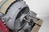 Siemens Niederspannungsmotor 1LE1501-1ED43-4FB4-Z encoder 597331-02 11kW Unused
