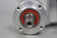 Kollmorgen AKM22E-ANS2R-02 Servomotor 0,58kW+ Neugart WPLE 60  i=8 Used
