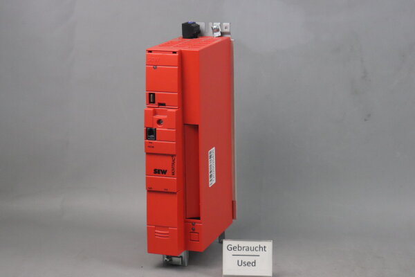 SEW Eurodrive MC07B0022-5A3-4-00/FSC12B Umrichter 3HP 599Hz 2,2KW Used