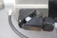 Lenze SSN40-1PHCR-056C21 Getriebemotor 13.121.55.5.2.9  i=25 0,95kW Unused
