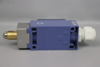 Telemecanique XCKJ Positionsschalter mit ZCKE67 240V 3A Type:4 6kV Used