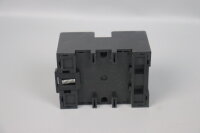 IDEC SR3P-05C Relaissockel 9H405 10A 300V Unused