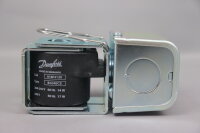 Danfoss 018F4120 Solenoid Coil BJ240CS 17W Unused