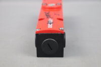 Euchner TX3C-A024M Safety Switch 082953 24V AC/DC 250V Used