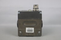 Euchner SN02X12-732L-MC2122 N&auml;herungsschalter 24VDC Unused