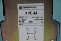 Telemecanipue XPE-M310 Fu&szlig;schalter mit Schutzhaube 500V Unused OVP