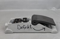 Schmersal TFH 232-22UEDR Fu&szlig;schalter Tast 151192630 500V 6kV Defekt