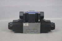 Tokimec DG4V-3-2C-M-P2-T-7-52 Directional Control Valve Unused