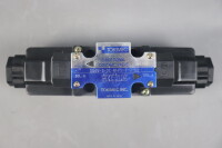 Tokimec DG4V-3-2C-M-P2-T-7-52 Directional Control Valve Unused