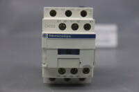 Telemecanique Schneider CAD32P7 Control Relay 230V 50/60Hz Unused