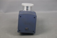 VAT 21632-KA21-0002/1651 Pneumatisches Vakuum Eckventil Used