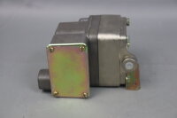 Barksdale DPD1T-H18SS Pressure Switch Unused OVP