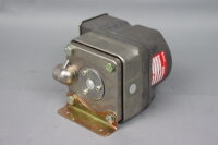 Barksdale DPD1T-H18SS Pressure Switch Unused OVP