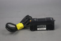 Keyence CZ-V21AP Fiber Optic Sensor with Connector 24 VDC Used