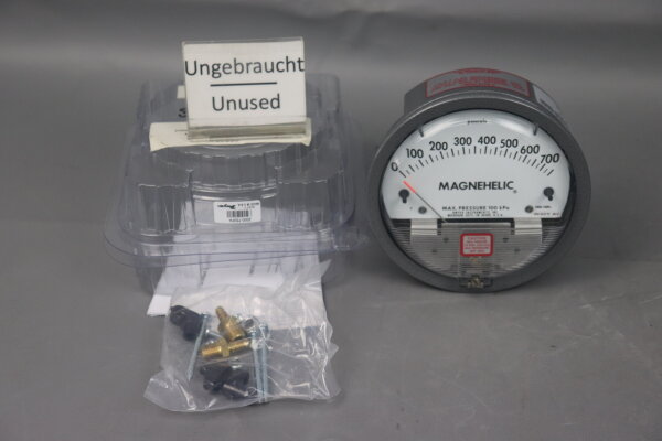 Dwyer TMP 2000-750PA Differential Pressure Transmitter, Max. Pressure 2 psig OVP