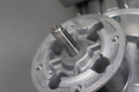 Lenze SSN25-1FVCL Getriebemotor SSN25-1UVCL-045C21 02647432 i=20 50Hz Unused