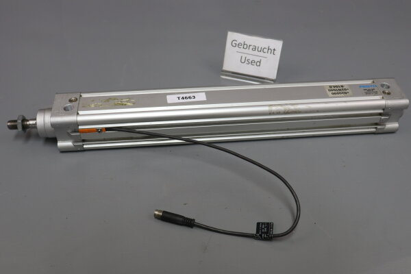 Festo DNC-32-260-PPV-A 163304 Normzylinder pmax 12 bar + IFM MK5101 Used