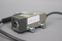 Omron E3L-2DC4 Photoelectric Switch used