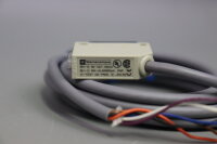 Telemecanique XUM H03353 Sensor unused OVP