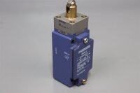 Telemecanique XCK-J1 + ZCK-E67 Schalter AC15 240V 3A used